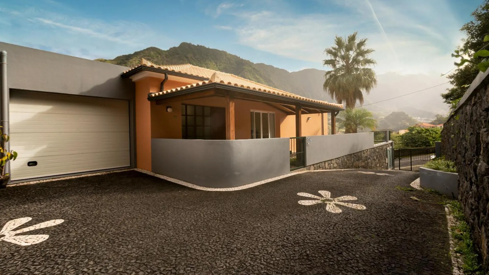 Faja Do Amo By Ah Villa São Vicente Tatil Evi